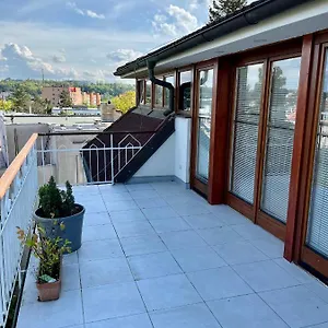  Apartament Sarka