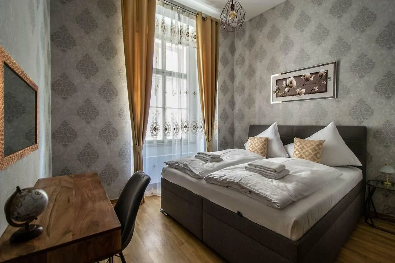 Design 3Bdr Apartment In Residence, Free Parking Praha