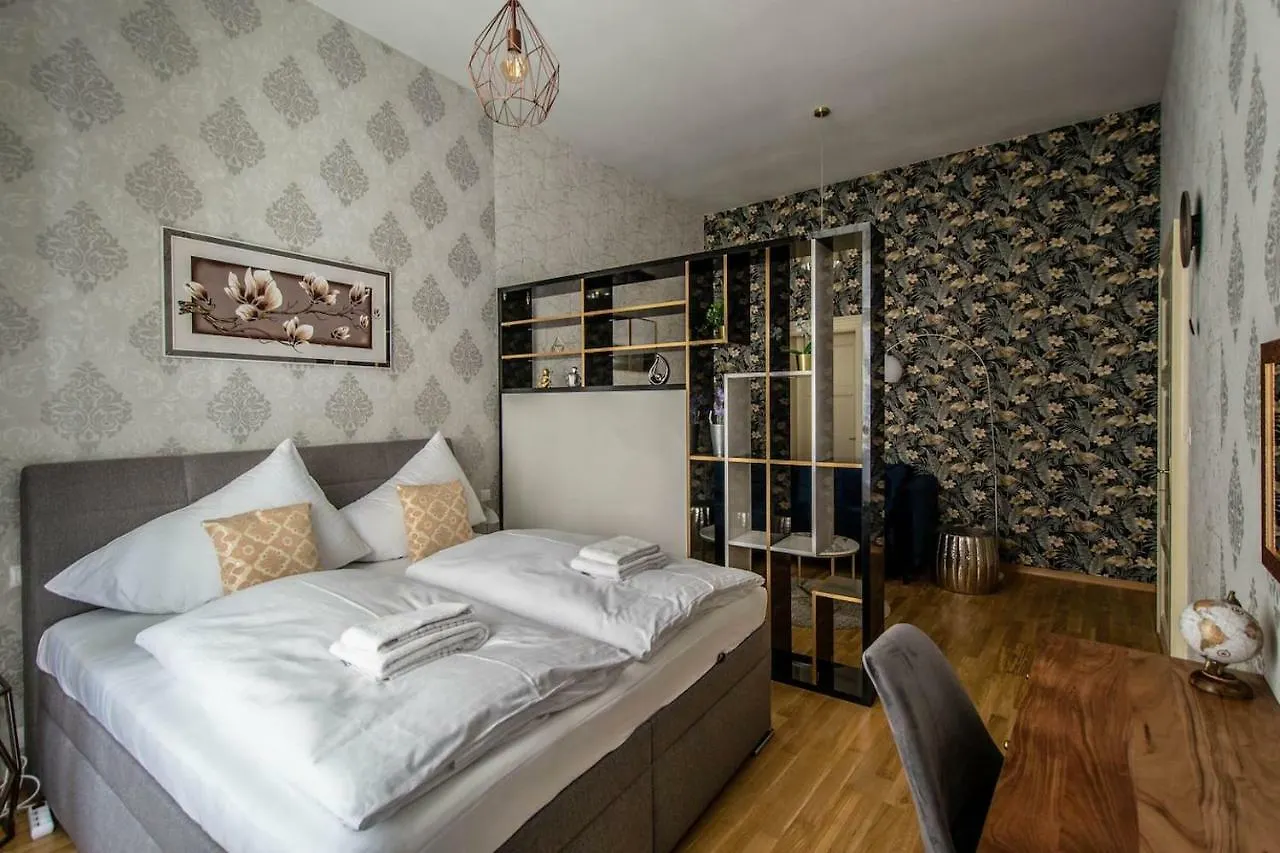 Design 3Bdr Apartment In Residence, Free Parking Praha